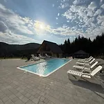 St Hubertus Eco Complex * Trukhanov